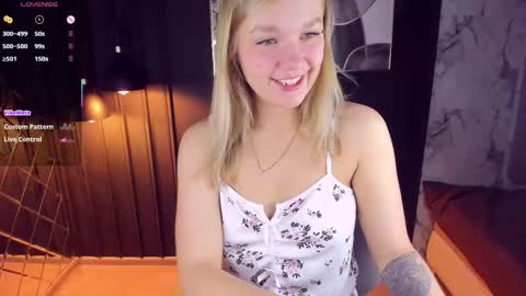 Bella online show from 11.11.25