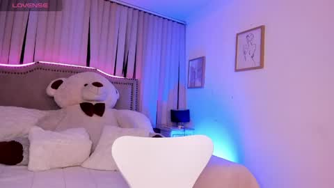 Onlyfans isa bella 23 online show from 04.15.26