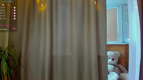 Snapshot of bella_foryou chatting on 02.11.25 NastyaThere are legends that in this room all your wishes can come true  Private is Open online show from 02.11.25