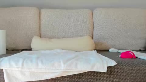 Anna  online show from 02.09.25