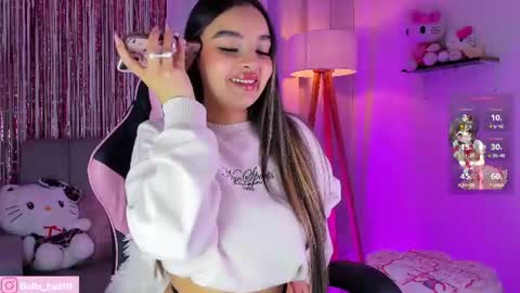 Snapshot of bella_hunteer chatting on 07.25.26 bella igbella hunttt online show from 07.25.26