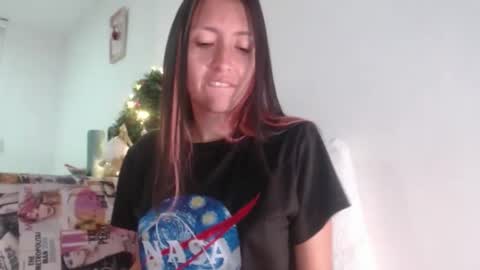 Bella Marlowe online show from 12.23.24