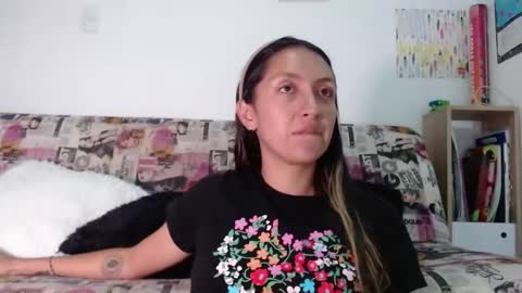 Bella Marlowe online show from 11.21.25