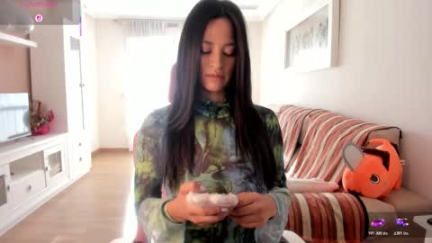 Snapshot of bella_pocahontas3 chatting on 11.20.25 bella_pocahontas3 online show from 11.20.25