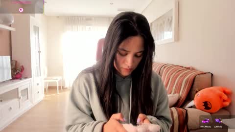 Snapshot of bella_pocahontas3 chatting on 11.23.25 bella_pocahontas3 online show from 11.23.25