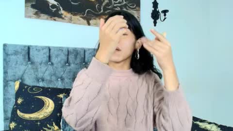 Bella online show from 10.26.25