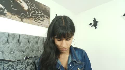 Bella online show from 04.05.26