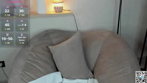 Linda Bella online show from 12.19.25