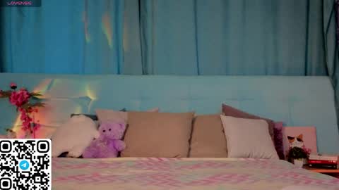 Bella online show from 04.14.26