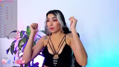 Bella online show from 12.06.24