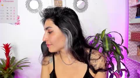 Bella online show from 01.30.25