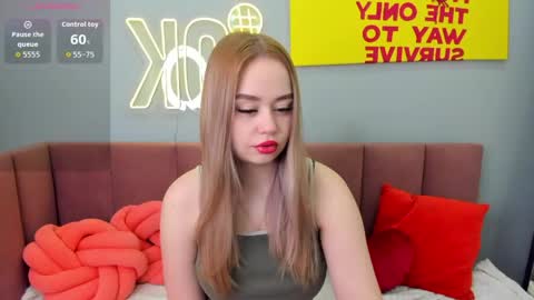 Bella online show from 04.12.26