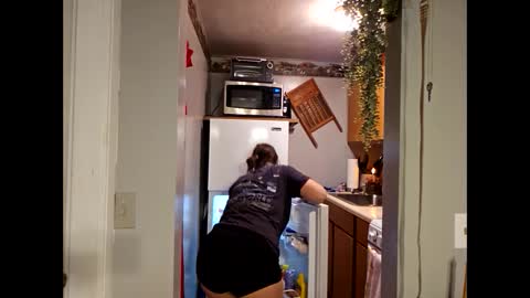 Roxy Rain online show from 02.18.25