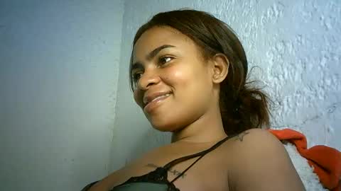 Bella online show from 01.08.25