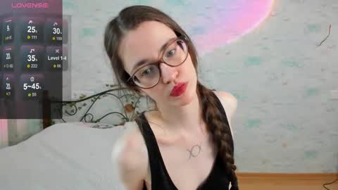 BellaCatLovesMeat online show from 05.06.26