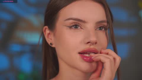 Bella I took a vacation and Ill be back on December 18th So dont lose me To keep in touch I have a TG -  you can find below online show from 11.19.25