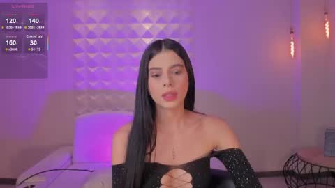 Snapshot of bellaconnor_ chatting on 07.15.26 Bella online show from 07.15.26