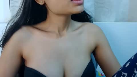 bellacrystall online show from 01.08.26