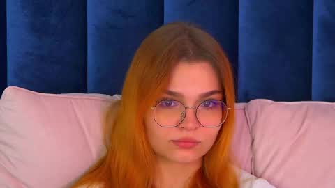 BellaMarebelle online show from 10.16.25