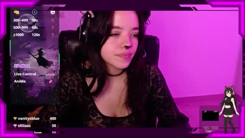 Bella Monteluna online show from 11.01.25