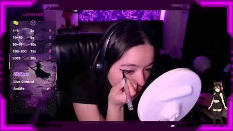 Bella Monteluna online show from 12.03.25