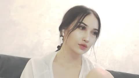 Snapshot of bellapoarch chatting on 07.17.26 sophie online show from 07.17.26