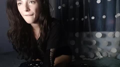 Snapshot of bellaqueen0701 chatting on 02.04.25 bellaqueen0701 online show from 02.04.25