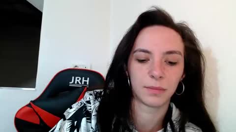 Snapshot of bellaqueen0701 chatting on 03.05.25 bellaqueen0701 online show from 03.05.25