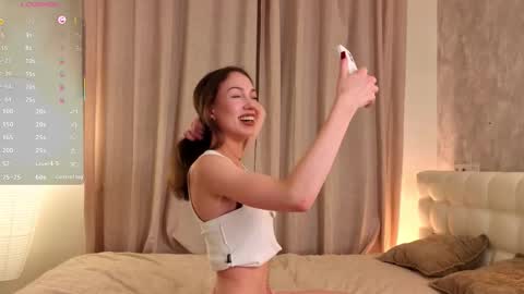 Anna  u can call me Ana de Armas online show from 11.06.25