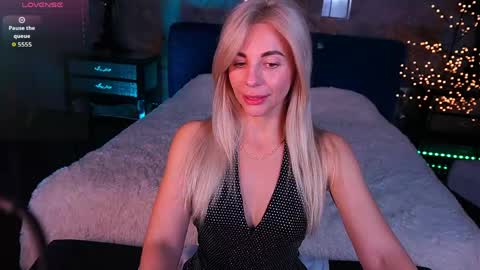 Bella online show from 04.24.26