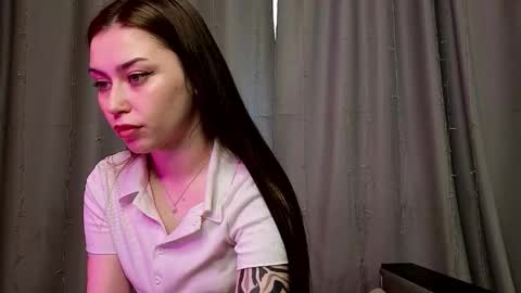 Snapshot of bellarison chatting on 05.19.26 Daniela online show from 05.19.26