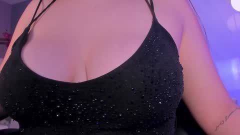  Bella Rose  online show from 01.15.25