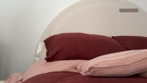 Isabella Ryder online show from 04.01.26