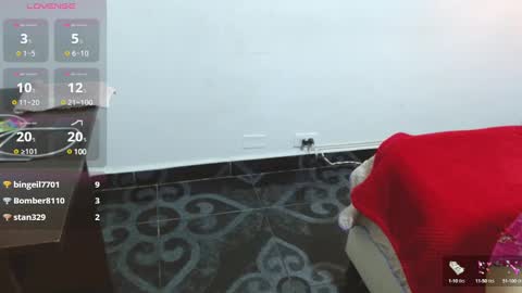 bellastonee1 online show from 12.23.24