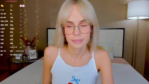 Bella online show from 04.19.26