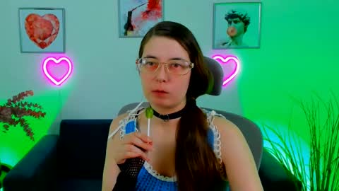 Bella. Ntmu online show from 01.17.25