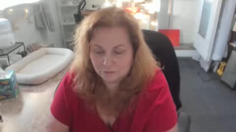 Snapshot of bellavoca chatting on 02.14.26 Bellavoca online show from 02.14.26