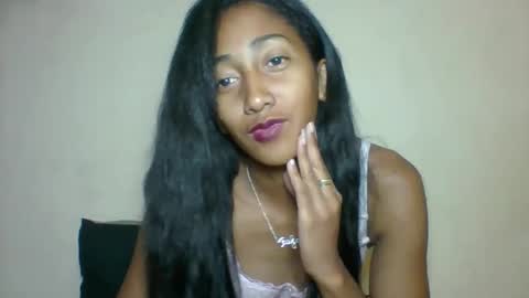 belle_annah online show from 04.25.26