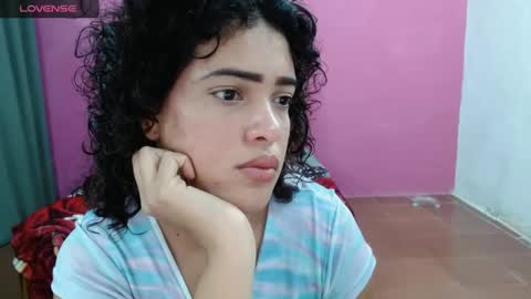 Snapshot of belle_katty000 chatting on 09.25.25 SOFIA online show from 09.25.25