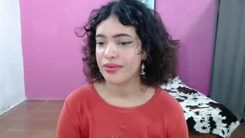 Snapshot of belle_katty000 chatting on 10.09.25 SOFIA online show from 10.09.25