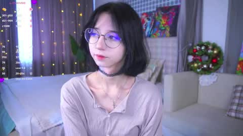 Snapshot of belle_phine chatting on 02.11.26 Bea online show from 02.11.26