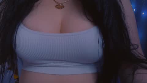 Hello I am kind friendly and cute girl online show from 02.18.25