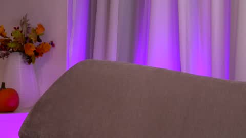 Belle online show from 12.04.25