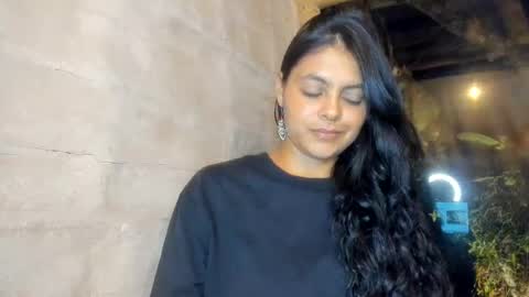 Snapshot of bellezacosmica chatting on 06.29.26 bellezacosmica online show from 06.29.26