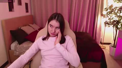 Bella online show from 12.14.25