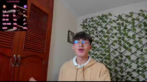 Neon online show from 11.28.25