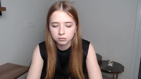 Snapshot of bellochka_ chatting on 12.04.25 bellochka_ online show from 12.04.25