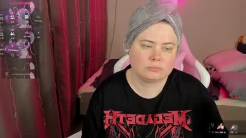 LinaBoo online show from 04.02.26