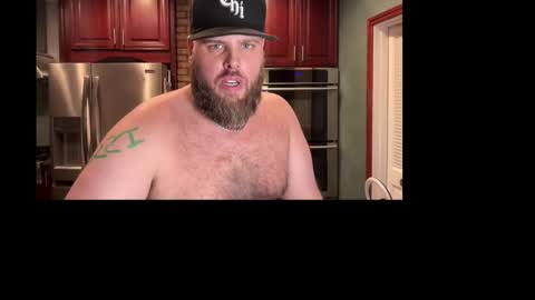 Snapshot of bellyinfluencer chatting on 10.05.25 Belly influencer online show from 10.05.25