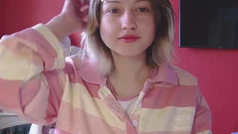 Snapshot of belovedmary chatting on 03.04.26 belovedmary online show from 03.04.26